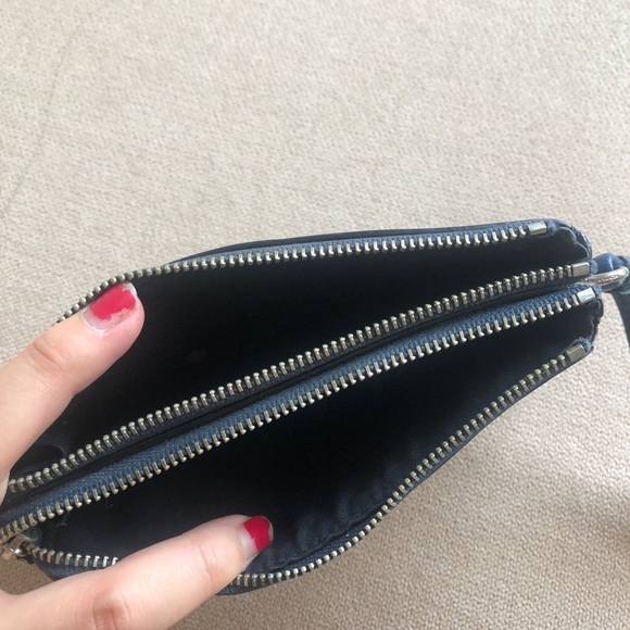 Coach blue double pocket monogram wristlet wallet - Picture 4 of 6